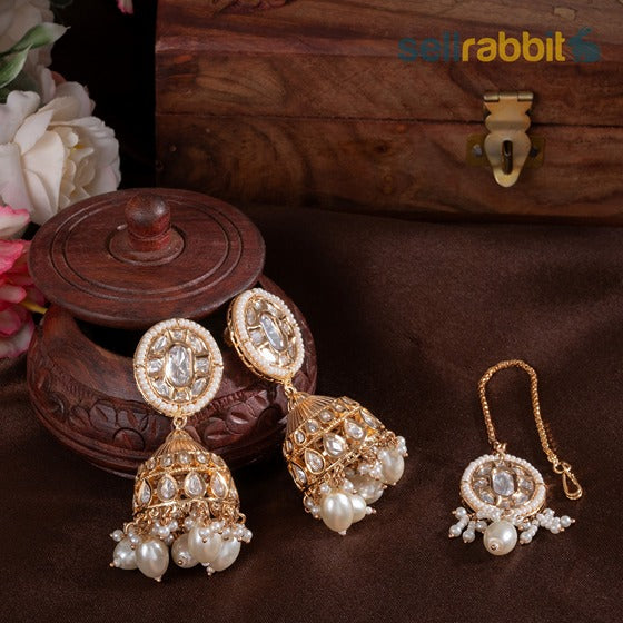 Sellrabbit Kundan Moti Choker Set with Maang Tika and earrings. SKU-KS-10043